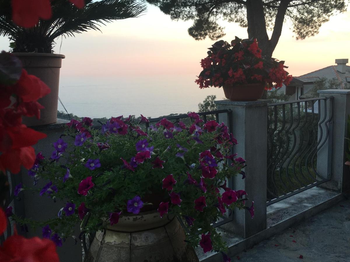 B&B Villa Orchidea Camogli Exterior photo